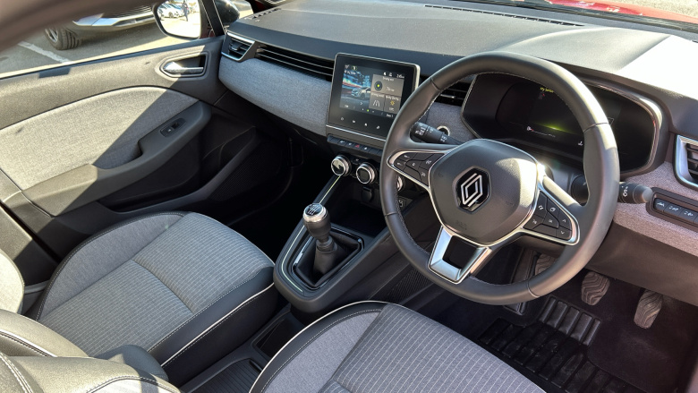 Renault Clio 1.0 TCe 90 Techno 5dr Petrol Hatchback